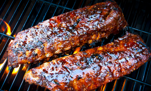 pork ribs (baby backs or spareribs)