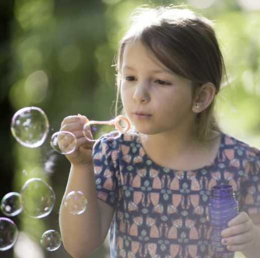 DIY Bubble Solution kids science Make your own bubbles 